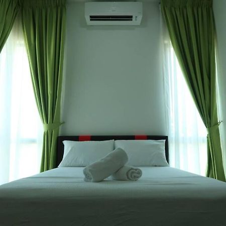 Promo Private Luxurious Nilai Vacation Home Eksteriør bilde