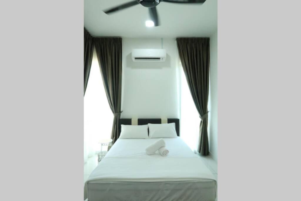 Promo Private Luxurious Nilai Vacation Home Eksteriør bilde