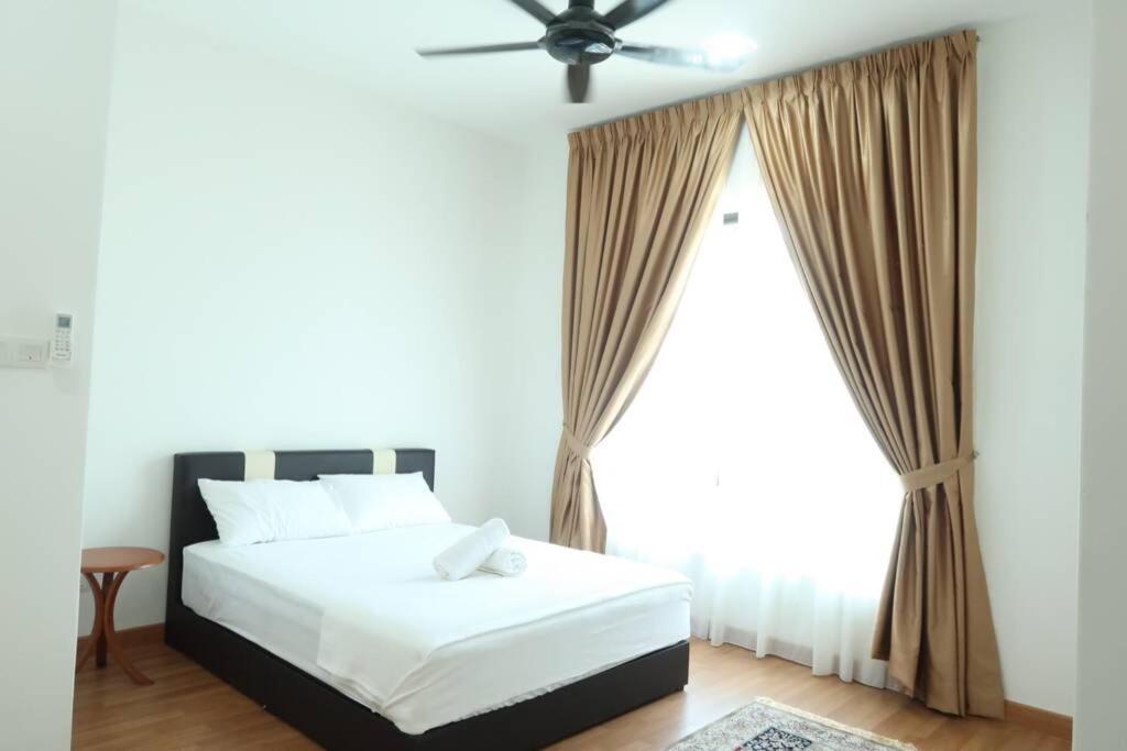 Promo Private Luxurious Nilai Vacation Home Eksteriør bilde