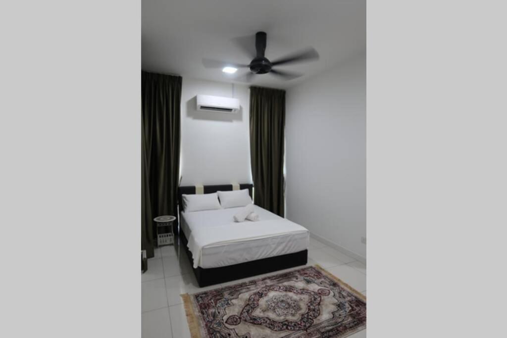 Promo Private Luxurious Nilai Vacation Home Eksteriør bilde