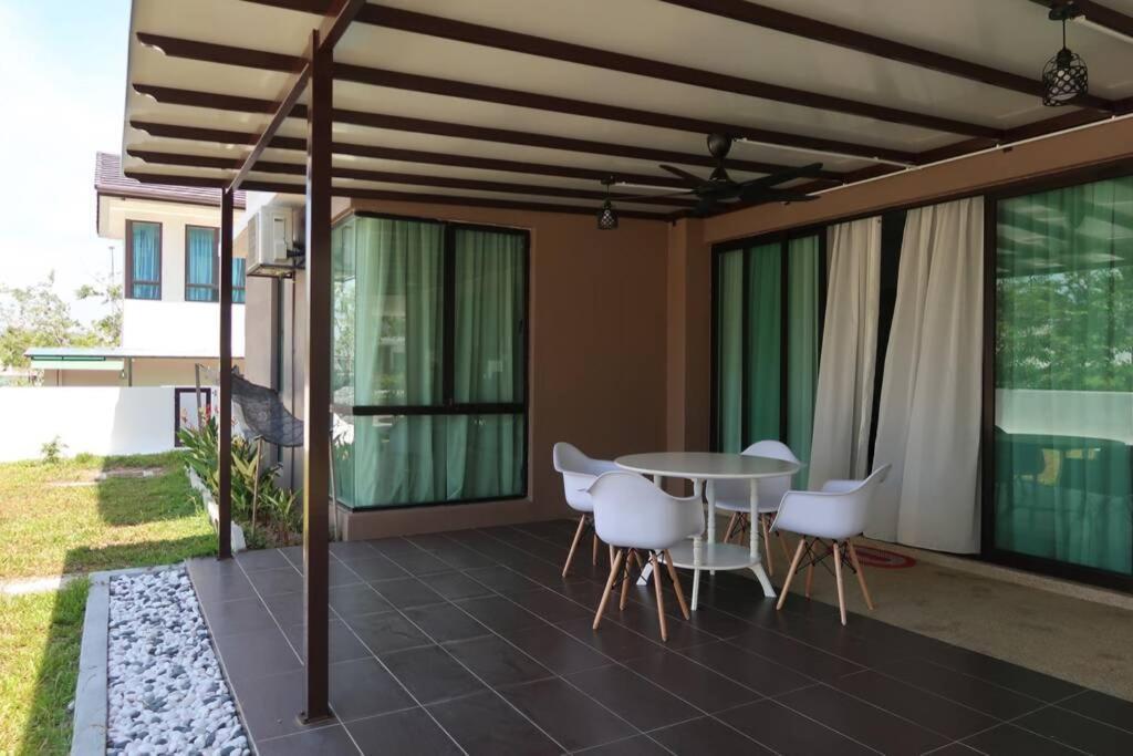 Promo Private Luxurious Nilai Vacation Home Eksteriør bilde