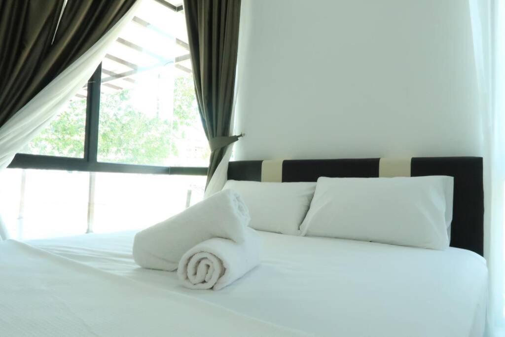 Promo Private Luxurious Nilai Vacation Home Eksteriør bilde